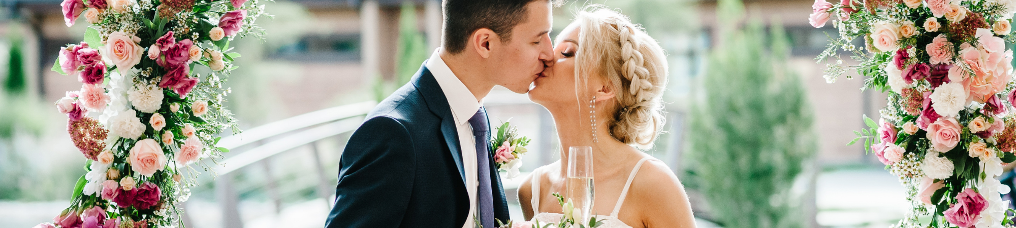 bride and groom kissing 